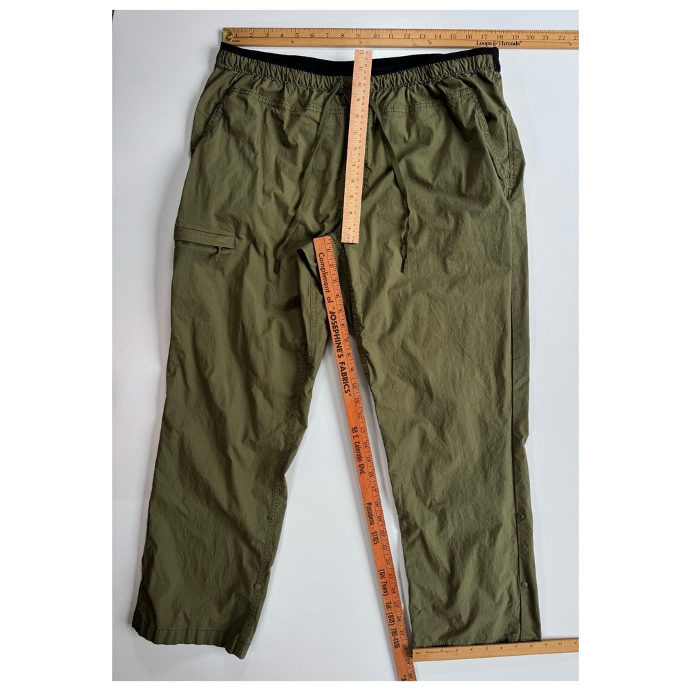 DULUTH TRADING Pull On Elastic Waist Roll Up Pant Mens 40x30 Green Standard Fit - Picture 10 of 14